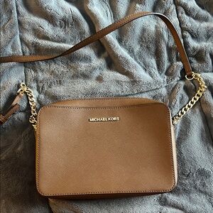 Michael Kors Jet Set Large Saffiano Leather Crossbody Bag